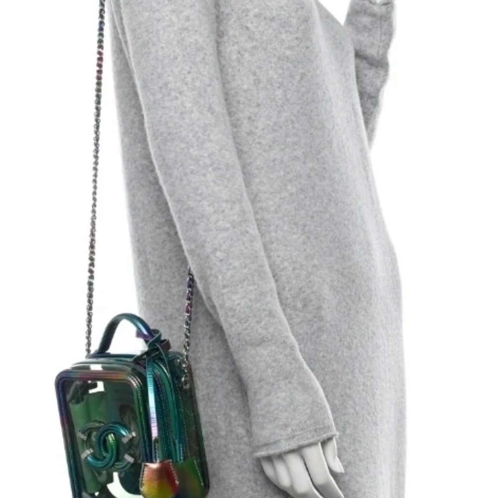 AUTHENTIC CHANEL - image 5